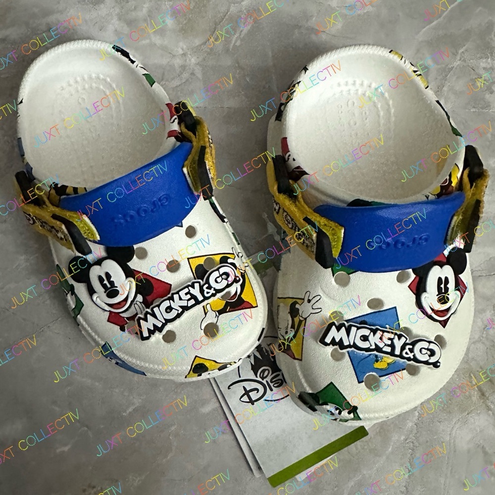 NWT Crocs Disney Park Mickey Mouse & Company Kids Adjustable Strap White Clogs